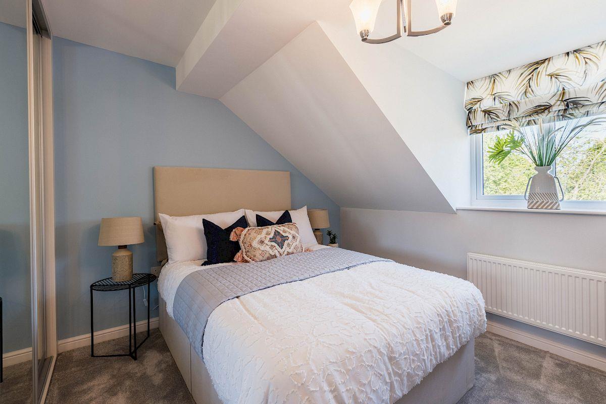 3 Bedroom House To Rent image 5